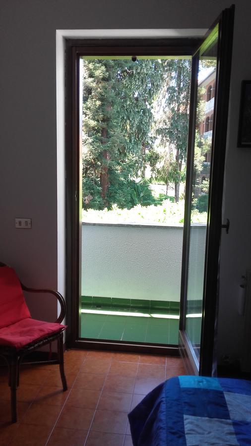 Appartamento Bilocale Dante Stresa Exteriér fotografie